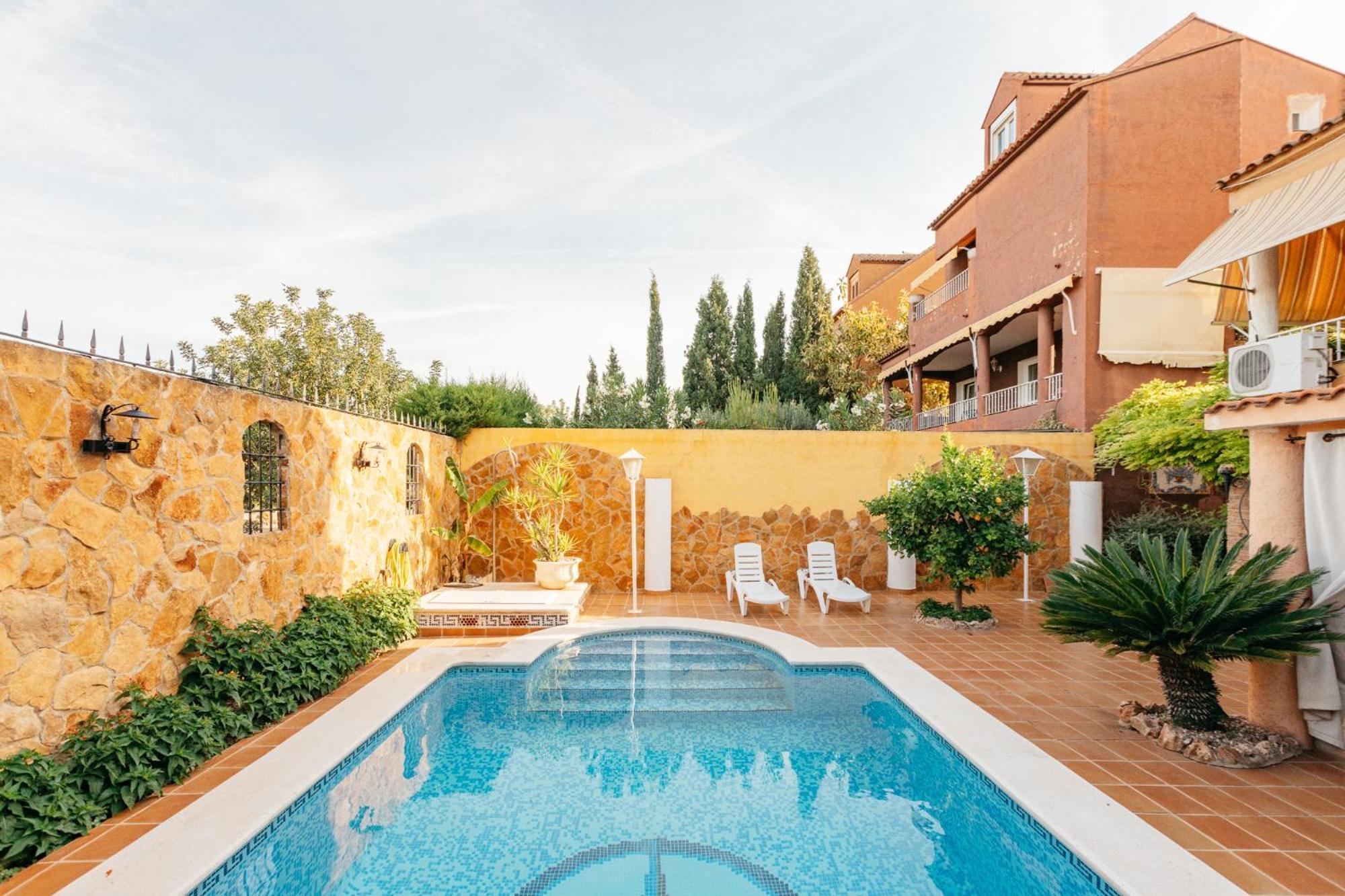 Chalet, Villa Rodeada De Naturaleza Piscina A Doce Klm De Valencia Y 7 Del Aeropuerto Exterior foto